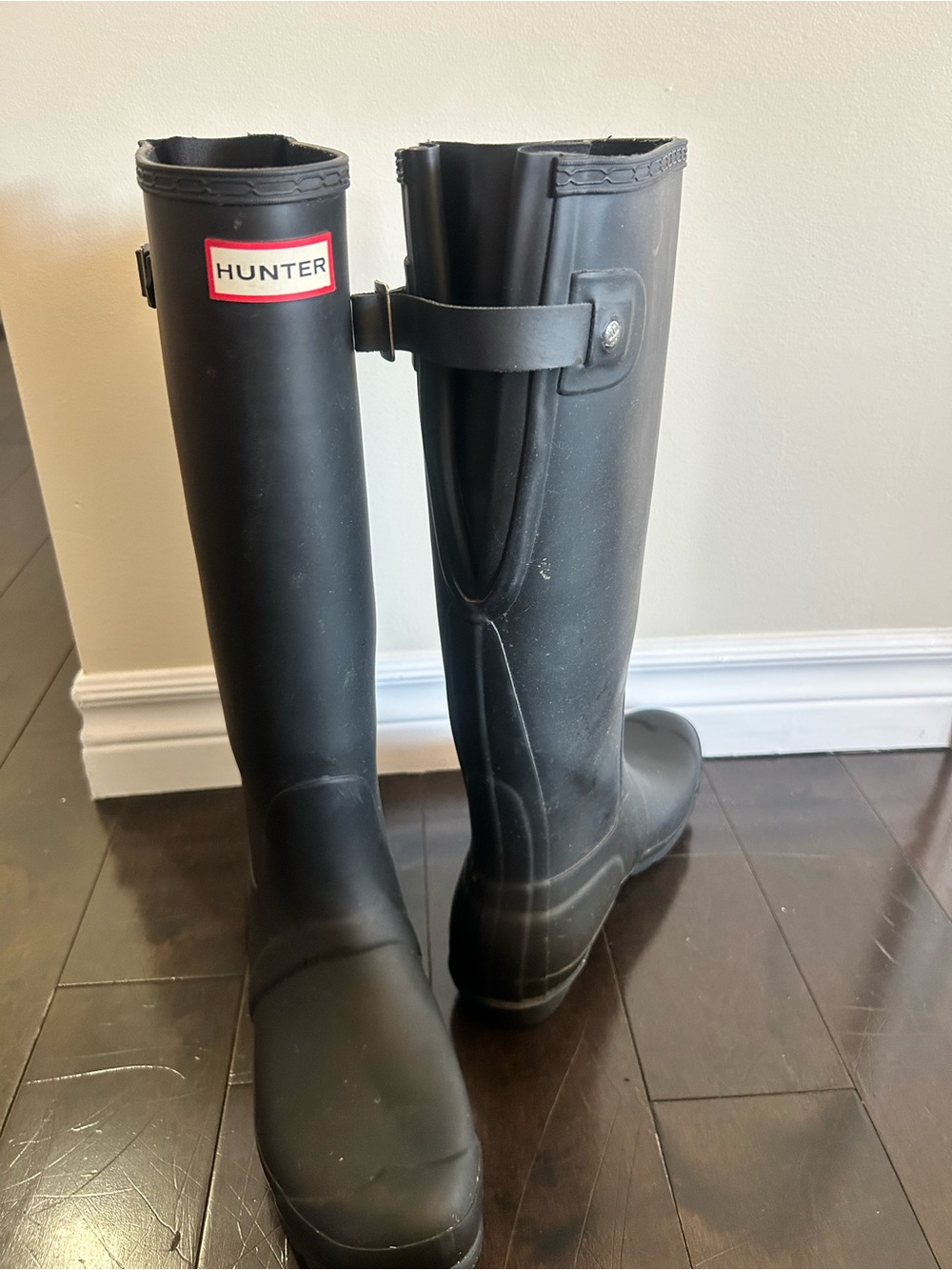 Hunter Black Rain Boot Insole Print with Red Accent